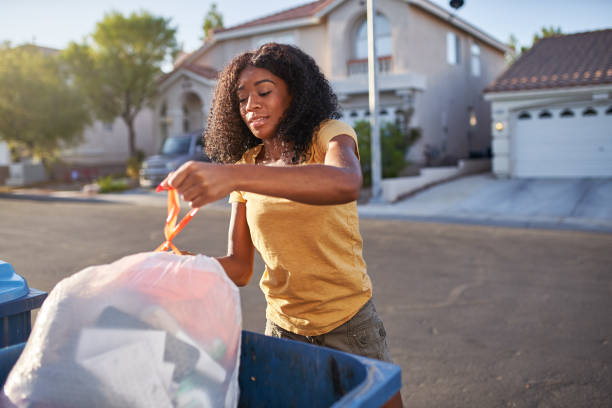 Best Yard Waste Removal  in Holiday City South, NJ